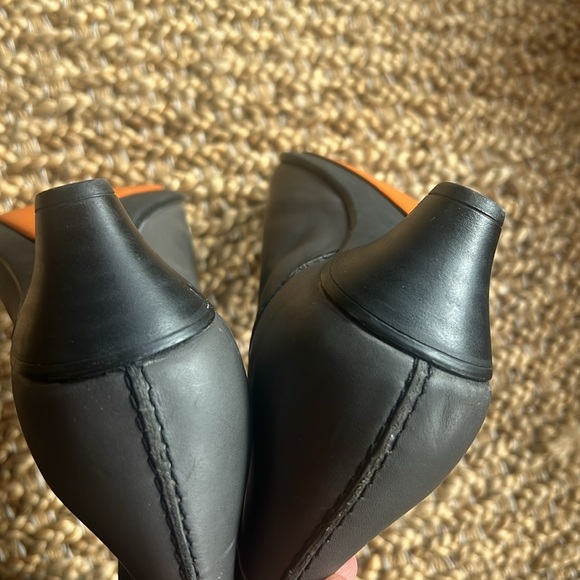 You by Crocs New 6.5 Gray Leather Made in Italy Kitten Heel Knee High Boots - Picture 2 of 15